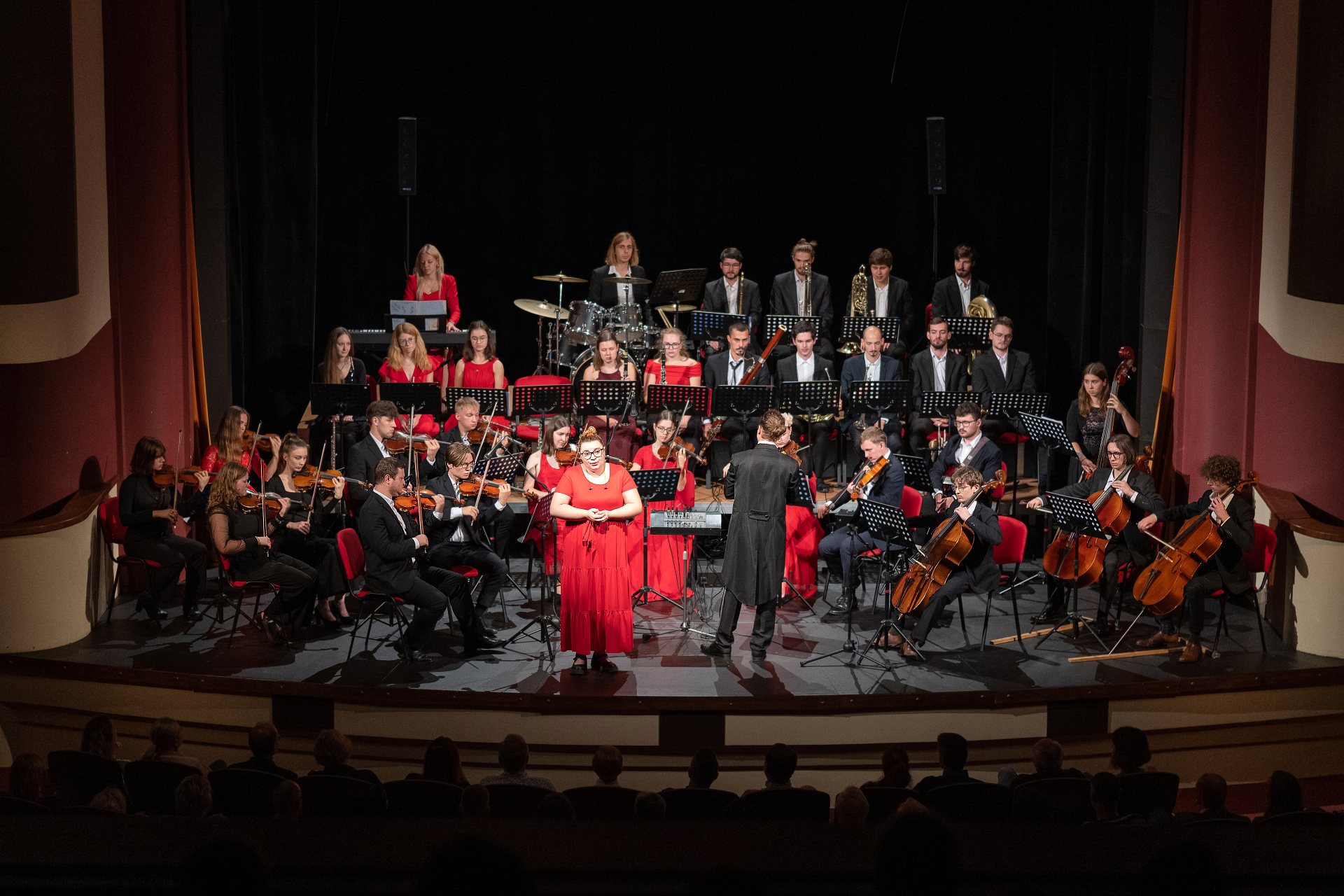  Koncert filmové hudby